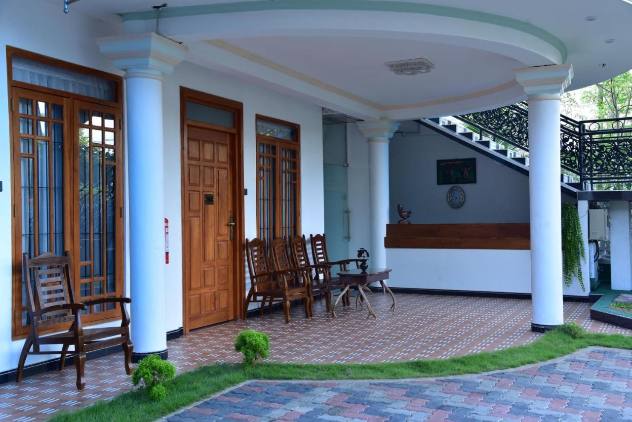 L S Lanka Boutique Hotel Dambulla Exterior photo